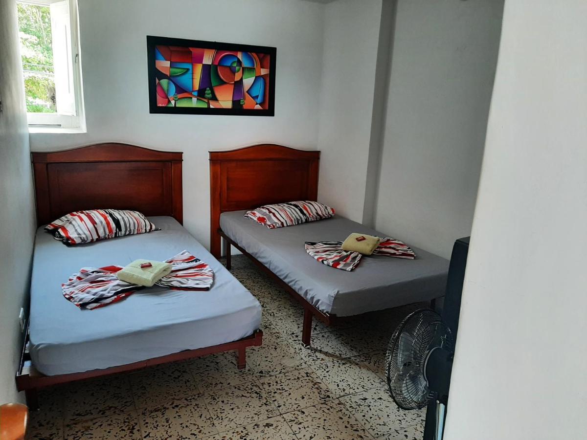 Hotel Andaluz Andalucia Zewnętrze zdjęcie